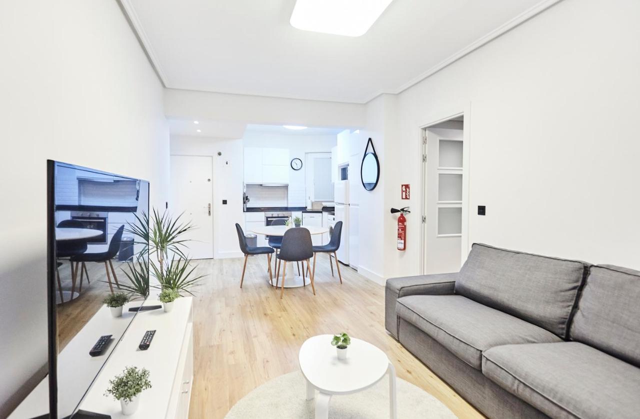 Izpizua Apartment San Sebastián Esterno foto